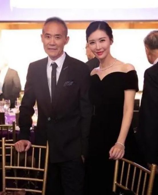 田朴珺|王石妻子田朴珺被曝力挺王力宏！称艺术家都花心，男人都不是圣人