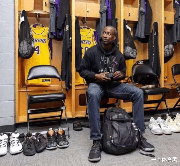 骑士队|NBA球员能有多“穷”？底薪合同已算土豪，有人年收入127块
