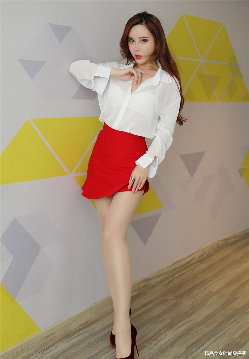 穿衣搭配|优雅知性的旗袍与精致干练的职业装哪一种更有魅力？