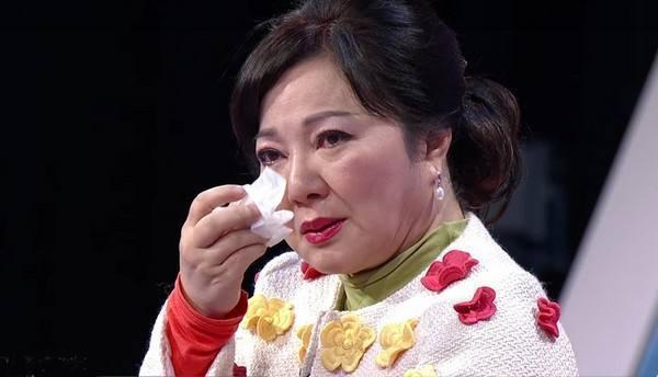 白冰冰|最苦不过白冰冰！婆婆不理丈夫不爱，17岁爱女被绑匪撕票！哭到无泪