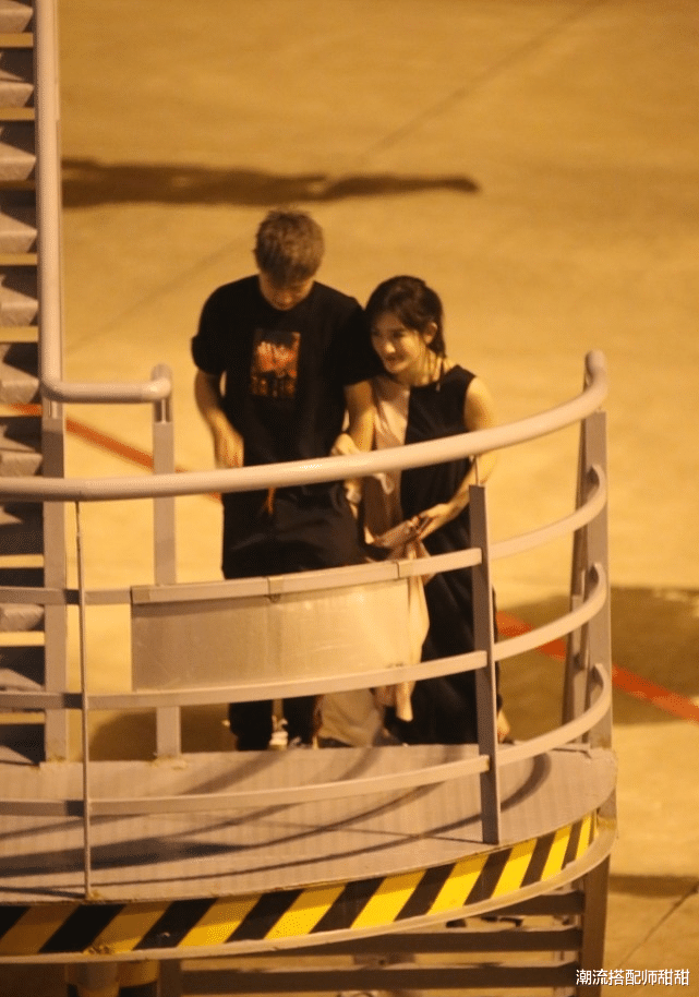 莫妮卡·贝鲁奇|有一种爱情叫做张杰、谢娜，出门挽手太恩爱，穿阴阳装很个性