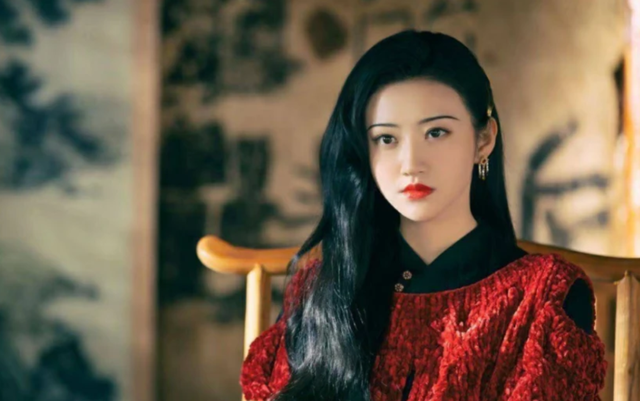 景甜|继《司藤》后景甜又扮演民国系女主，剧照曝光，造型刷新颜值高度