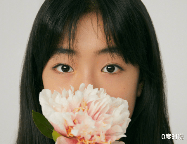 0度时说|最美星二代出现！佟大为女儿高度还原王祖贤模样，13岁接近一米七