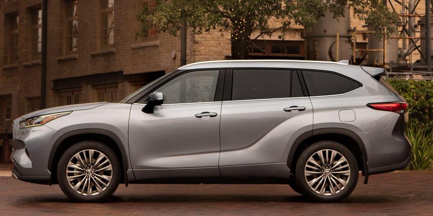 我已是短发|开完大众揽境,再对比新款汉兰达,发现大众和丰田的差距不一般