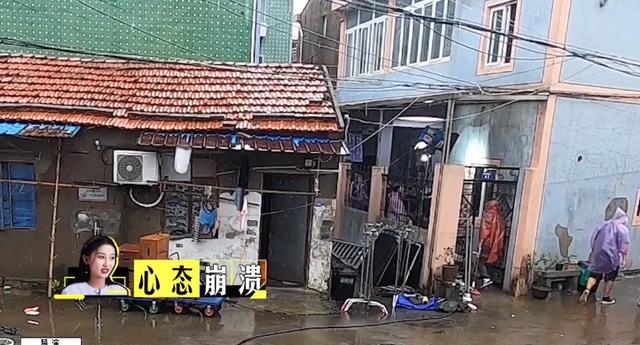 |当电影只剩下人情与尬吹，导演圈的选秀，展露烂片的诞生