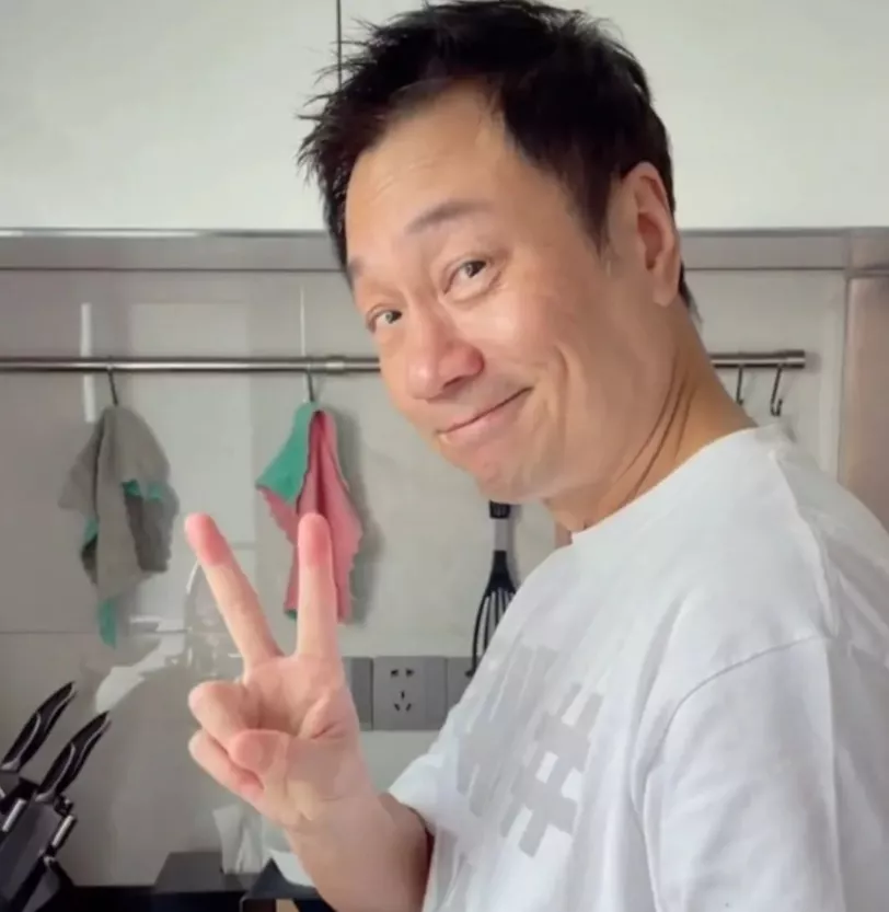 电影|港星定居内地背后：并非无亲无故无收入，大半投奔了一位饭店老板