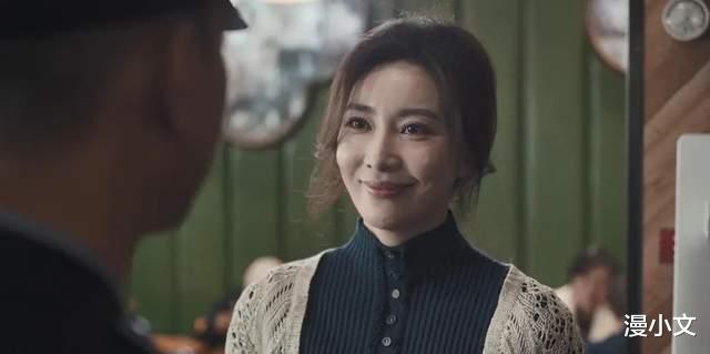 漫小文|扫黑风暴：看着是王者的三个女人，大结局才发现连青铜都不是
