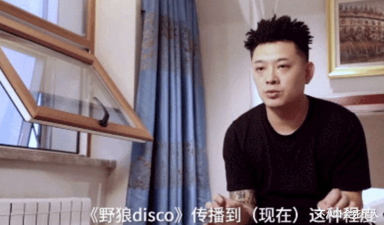 暗香|这6位歌手，靠一首歌吃一辈子，农民工因此赚上亿元还买豪车