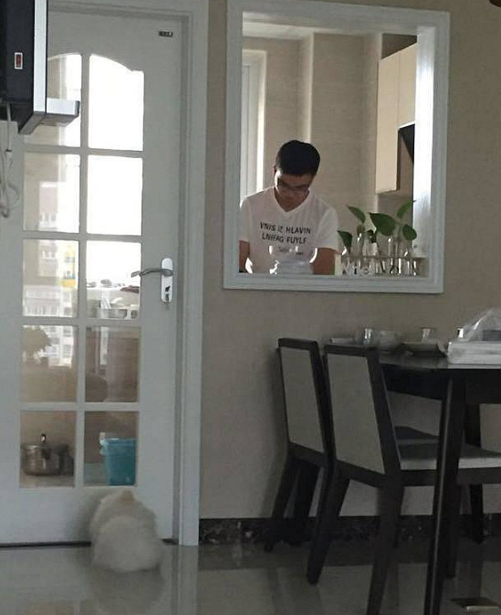 甲醛|老公装修的新房,哪里都好,卫生间透明玻璃太尴尬,被闺蜜嘲笑!