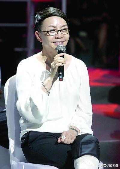 明星素颜|刘涛“背后”贵人原来是他，背景太强大，难怪两年还清3个亿