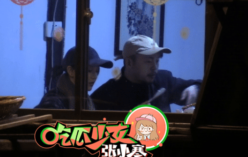 刘亦菲|周迅被曝姐弟恋后，小13岁卓越发文一语双关：好饭不怕晚