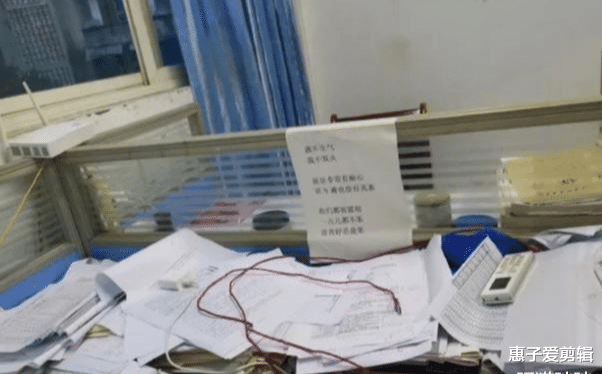  “穷到去合租，没想到居然匹配到了两个女生“