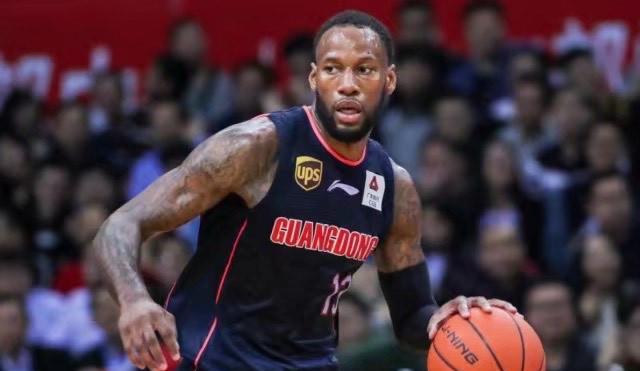 孙铭徽|CBA三消息：威姆斯或离队，周琦恐二阶段报销，孙铭徽伤势可能加重