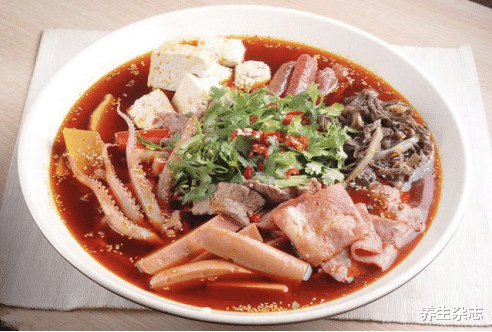 胃癌|43岁大姐因“挑食”躲过胃癌，医生赞扬：少碰“3物”，口臭消失胃舒坦