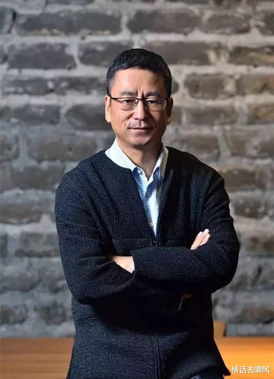 吴奇隆|真面目被揭？白岩松力挺柳传志遭全网炮轰，王朔犀利评价直击要害