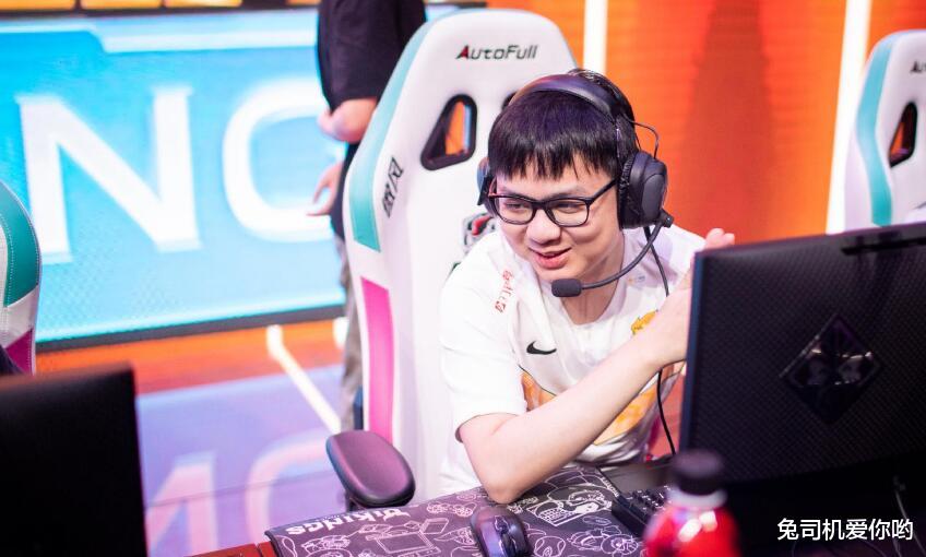 lpl|微博正式宣布收购SN进军LPL，一细节暗示队员可能出现变动