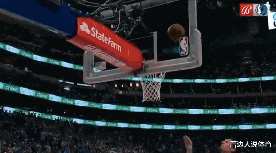 快船队|裁判引大争议！博班手臂被夹反吃犯规，球迷怒了：不满偏袒快船