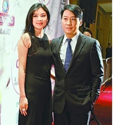 乐基儿|她28岁嫁给黎明，4年花光7亿身家，38岁二婚远嫁美国成这般模样