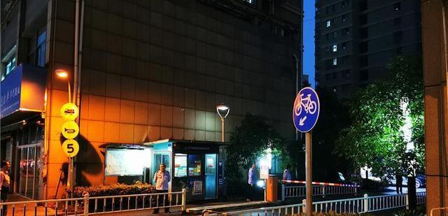 巴渝风景线 杭州杀妻分尸案开庭:小女儿向法庭求情,儿子希望父亲活下去