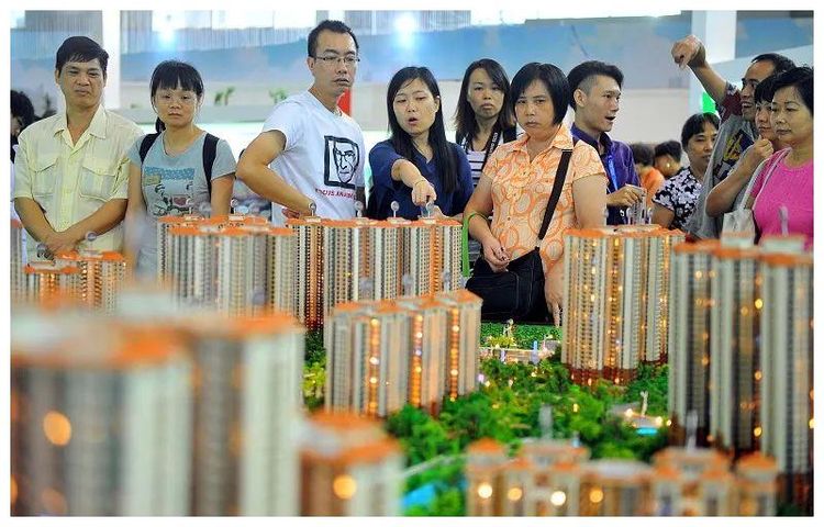 阳台|2021年，是“尽快买房”还是再等等？国家“13”字表态