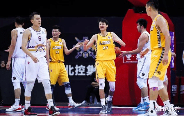 廣東男籃|CBA三消息：廣東外援自宣回歸，馬布里賽后動(dòng)怒，廣廈三少砍59分