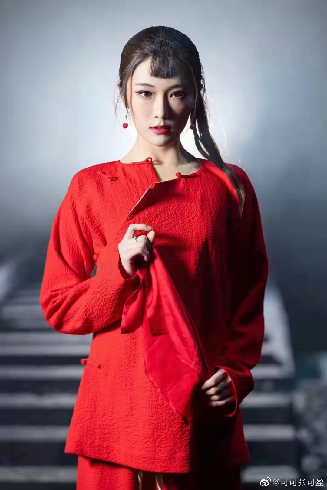 央视|张可盈清纯亮相央视跨年晚会“启航2022”，双剧来袭解锁更多精彩