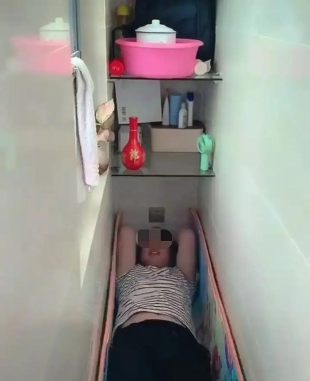 |一个月居然只要100块房租，这样的房间能住吗？