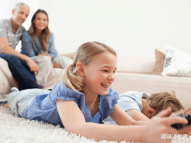 涵涵谈教育|流产人数逐年上升，让人痛心！哪种方式伤害小？