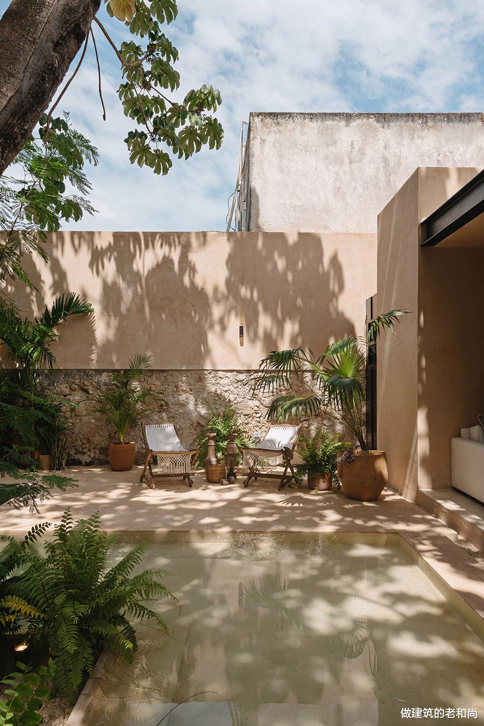 尊重殖民风格的老建筑改造：外部平平无奇，内部却大有乾坤