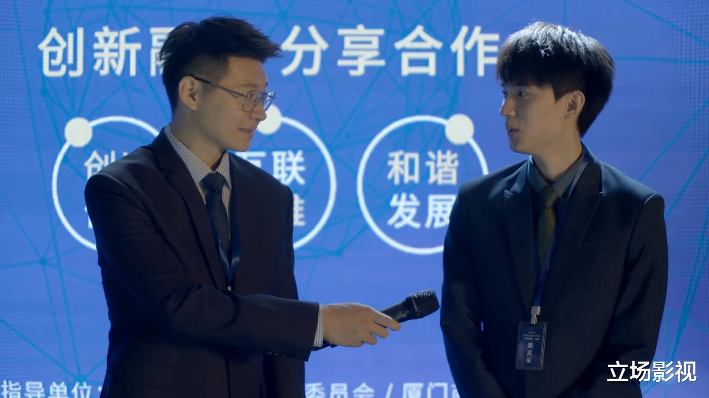 董卿|《小敏家》大结局,给9个角色颁奖,李萍最具高光,陈卓令人意外