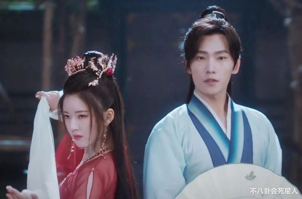 迪丽热巴|2022年古装题材剧大内卷，85花90花95花争位，号召收视修罗场