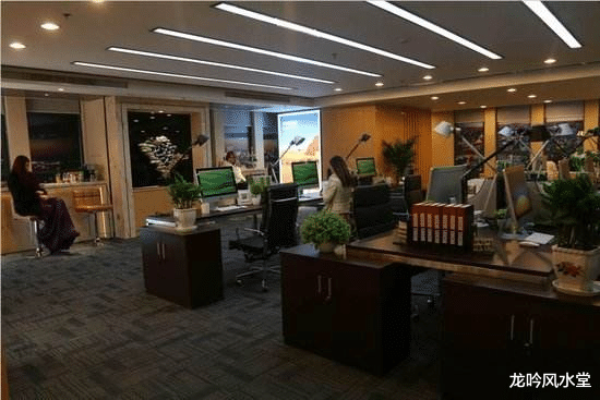 办公室|龙吟师傅教大家调节办公室阴气过重