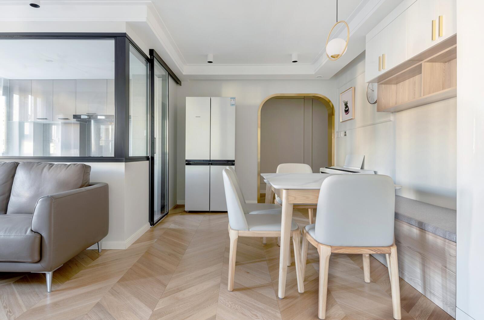 老人房的基调就一定要沉稳？她偏偏以轻奢定位，完工后超精致