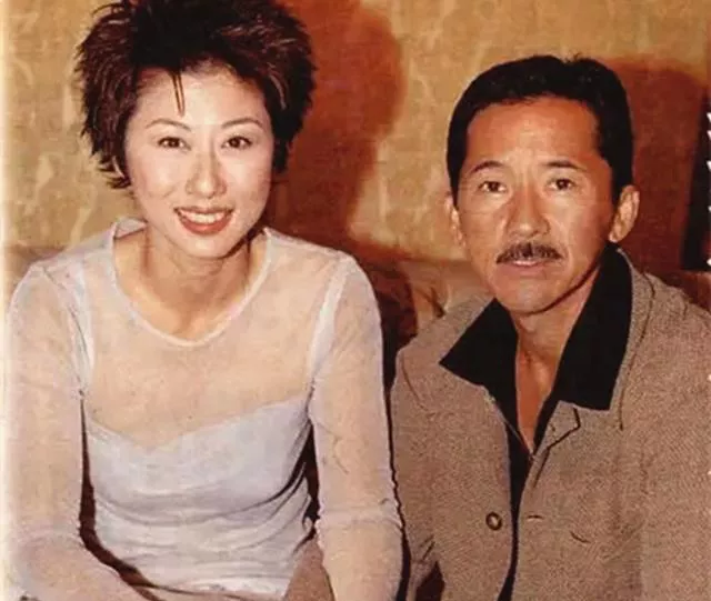 叶倩文|她抛弃费翔，背叛富二代，抢闺蜜老公被迫退圈，只讨好自己的人生爽爆了