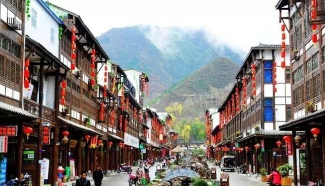 九华山 陕西“养老县城”走红，风景绝美，物价水平低，真正的退休天堂