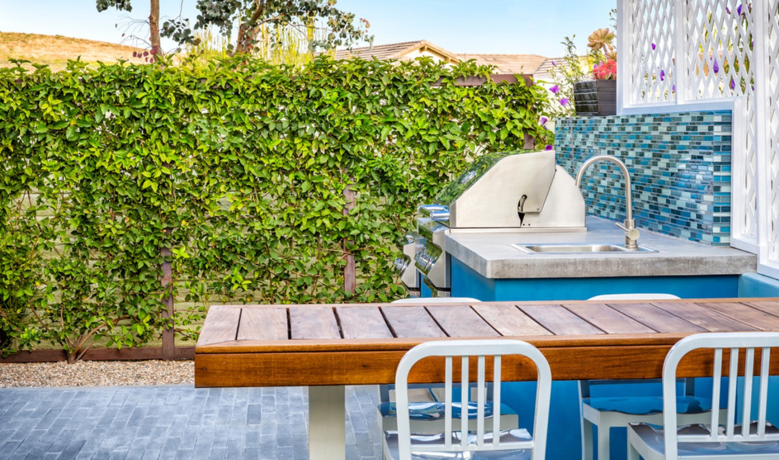 混凝土|适合“懒人”，低维护庭院花园设计，这种简约现代小院实用好打理