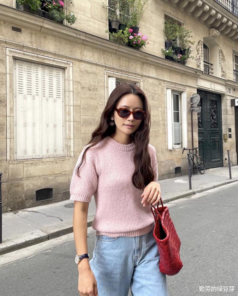 勤劳的绿豆芽 秋冬季针织衫搭配攻略,不仅时尚百搭,还能给造型增添不少温柔感