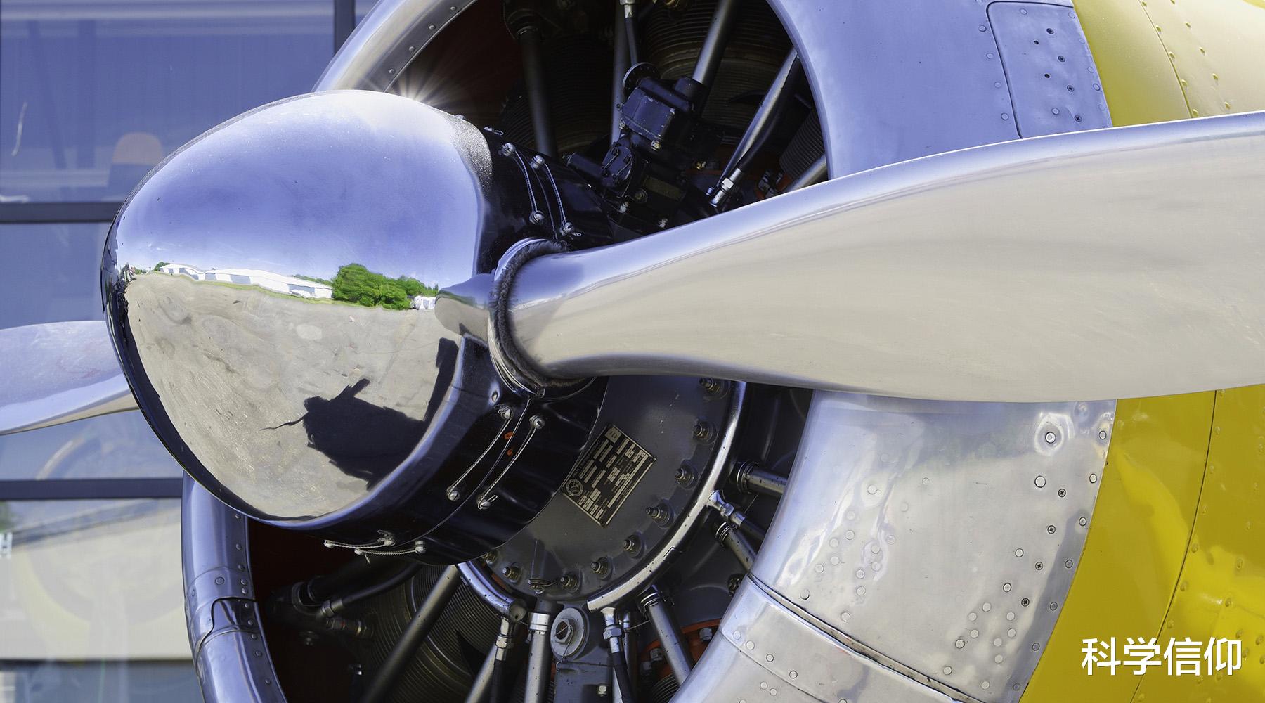 射击|有的放前面，有的放后面，飞机的螺旋桨到底应该放在哪？