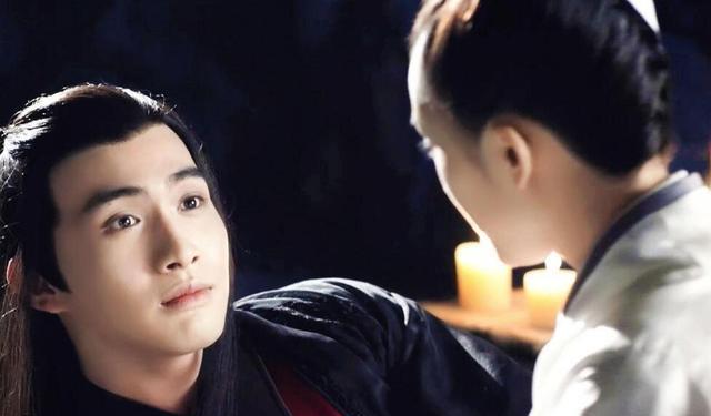 杨幂|杨幂又一职场剧官宣，男主是小9岁当红小生，剧情高甜没话说