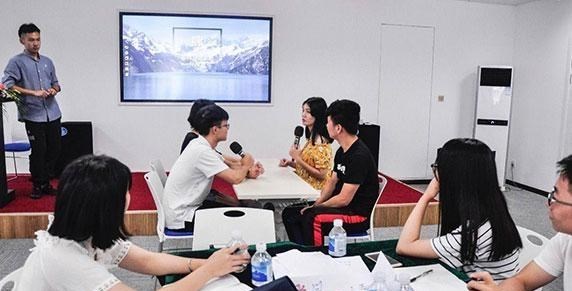 星叨叨 大学生抱怨工作难找？这2个行业月薪上万，却没收到你们的简历