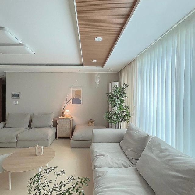 |韩主妇135㎡新家走红，全屋干净治愈，在家随便取个景都是艺术照