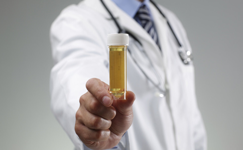 尿酸|尿酸高,肾可能被“牵连”,若想降尿酸,谨记喝“2水”吃“1瓜”