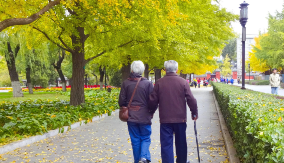 医生|每天1个鸡蛋，46岁女子下半身瘫痪，医生惋惜：这2种食物怎能常吃