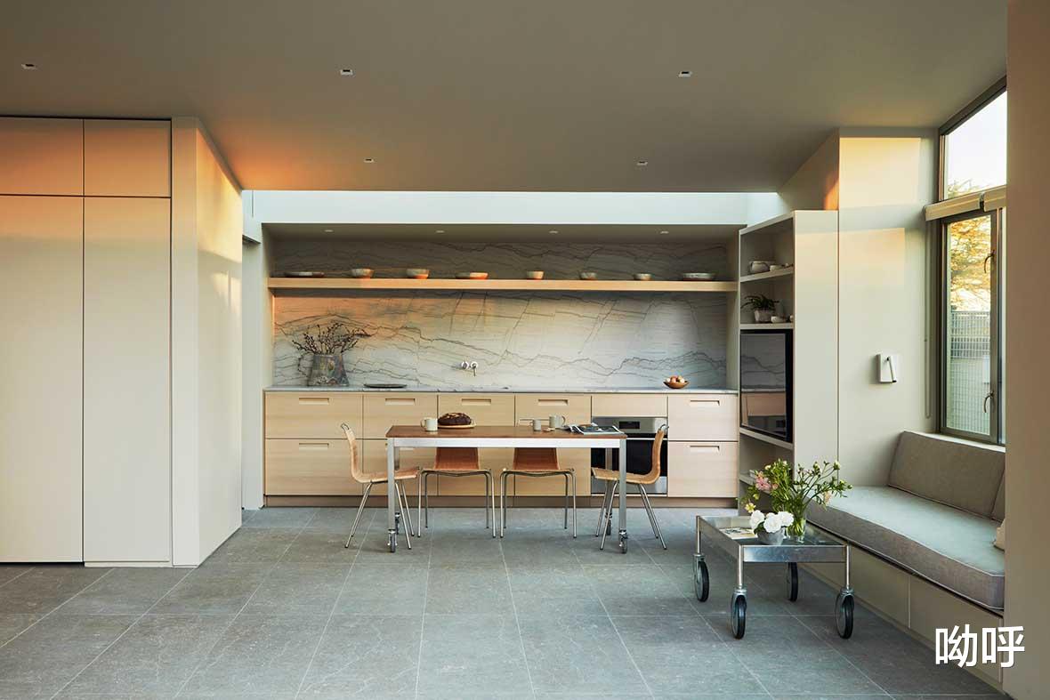 一位作家的避世海边小屋