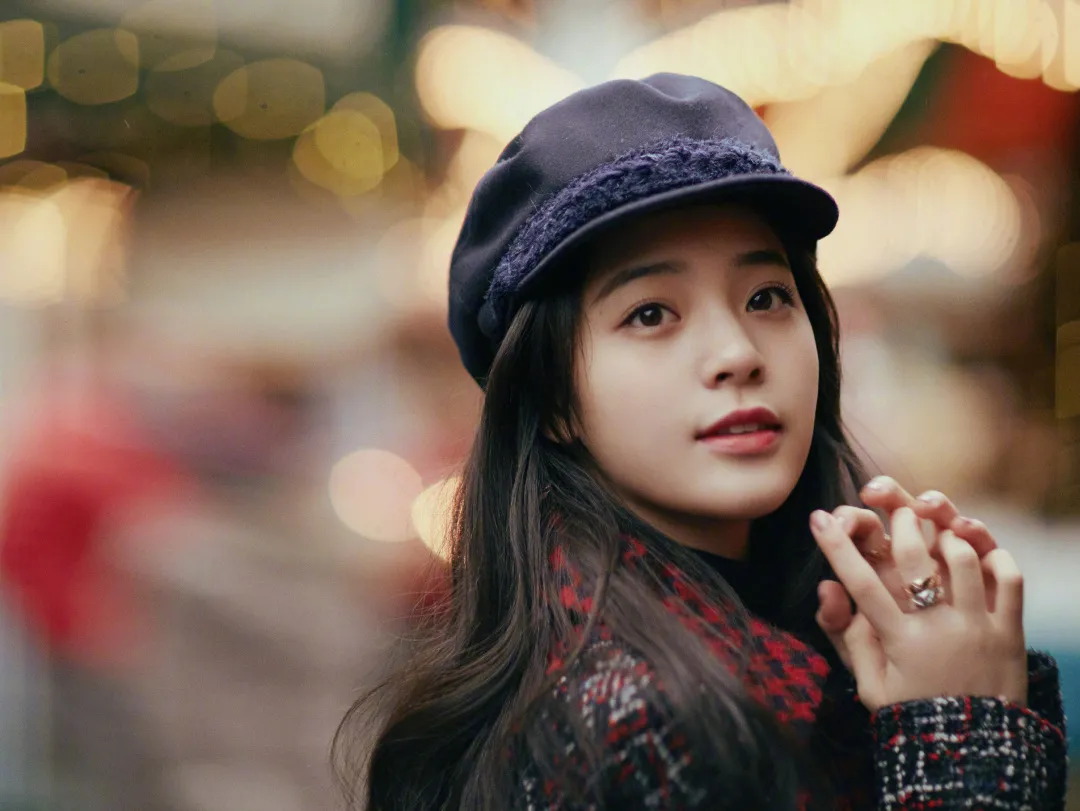 欧阳娜娜|欧阳娜娜凭“富贵千金风”登颜值巅峰？网友：跪求这个妆容！