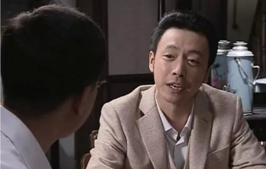 曹炳琨 曹炳琨为戏3天不进食！一个半月暴瘦50斤，减肥到左耳险些失聪