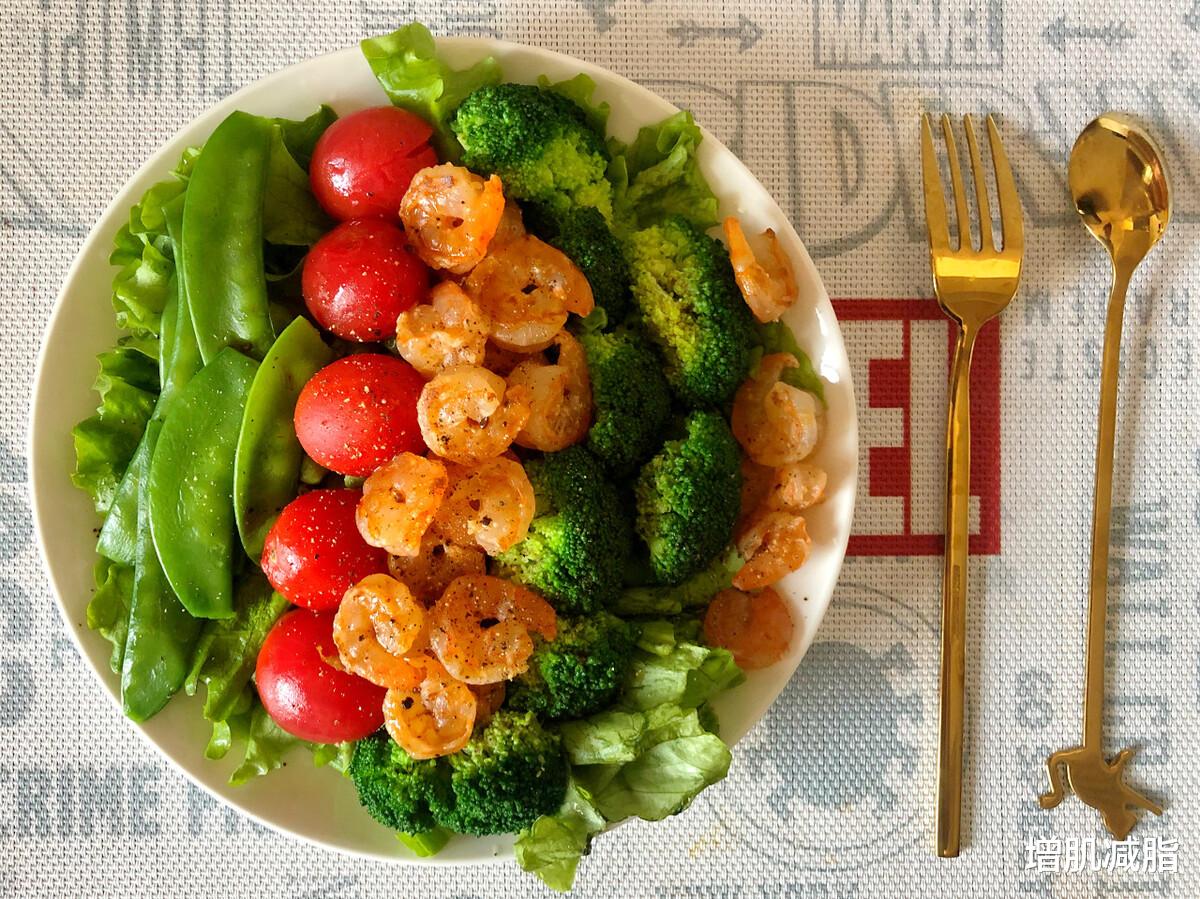 减脂 节食减肥，为什么越减越肥？2个减脂餐要吃 ，让你边吃边瘦下来