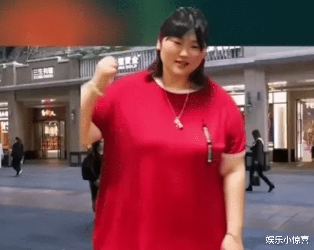 朱之文|大衣哥女儿换新发型，瘦身后被指像杨紫，网友：潜力股