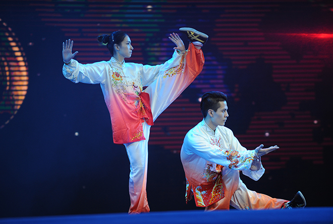 传人释读太极拳|太极腿法演练时的平衡技巧