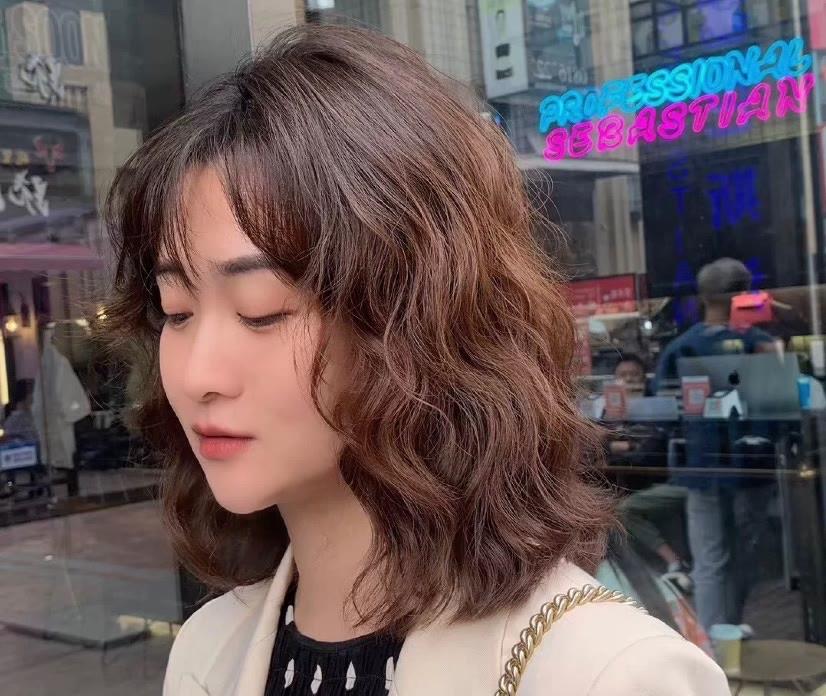 短发|夏天别乱剪头发，2021年试试这5款流行短发，很清爽时髦！